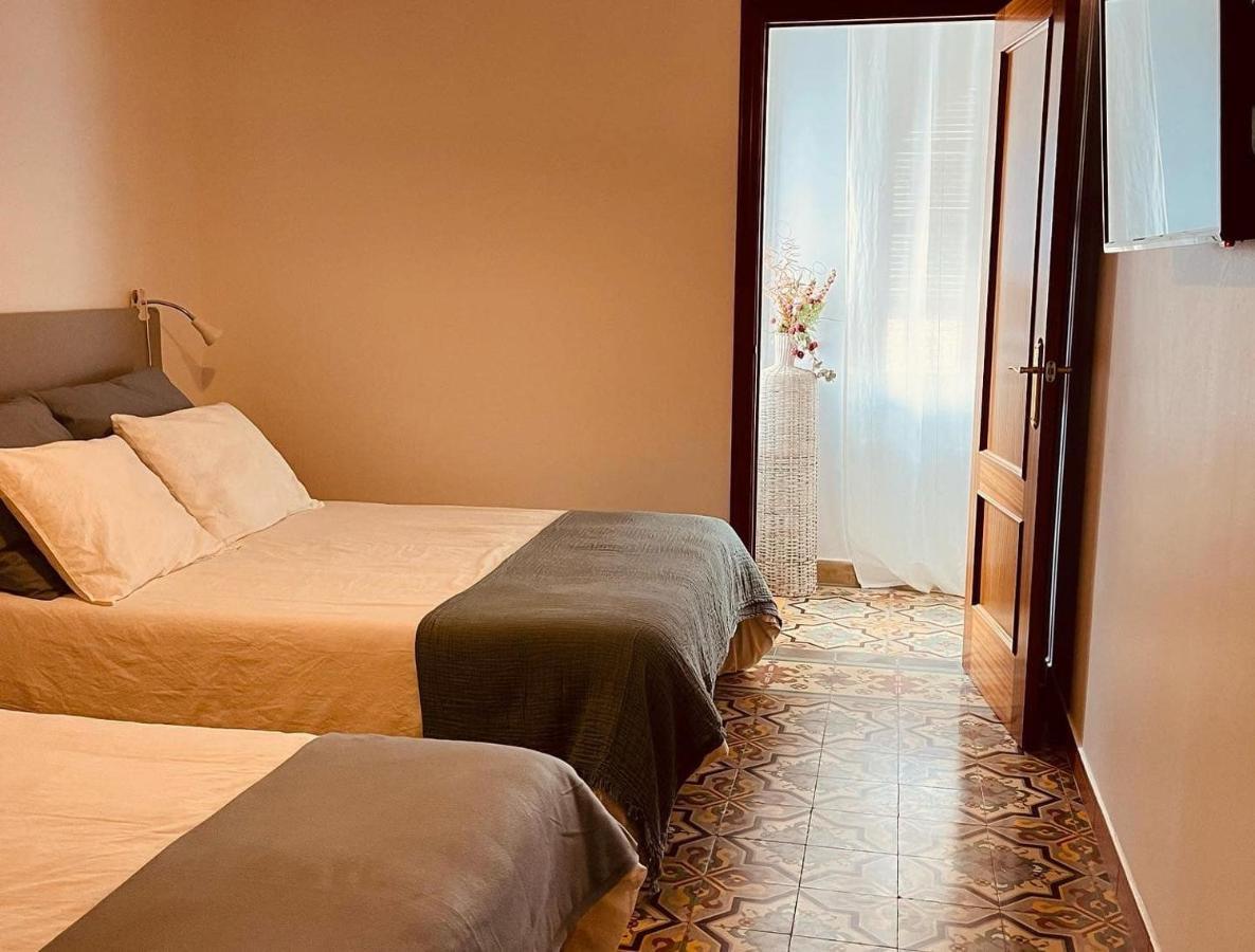 Novo Apartahotel & Restaurante Las Cabezas de San Juan Buitenkant foto